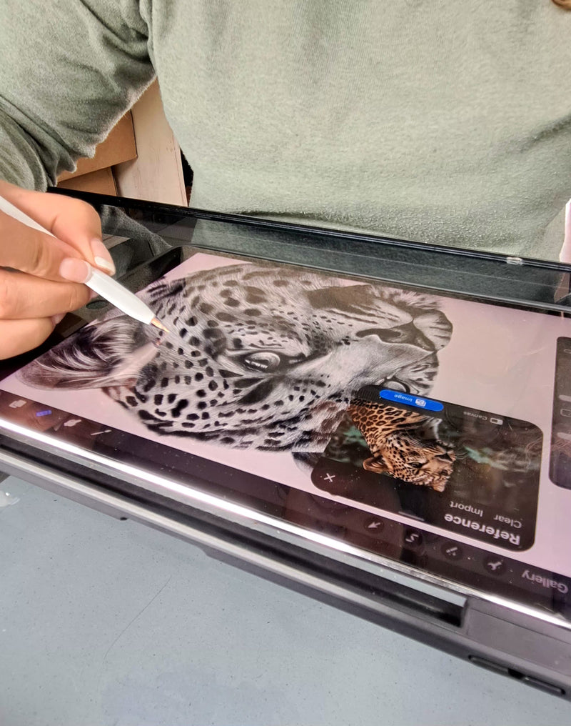 Photo of Casjane drawing on Ipad